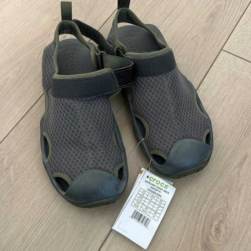 Crocs Men's Swiftwater Mesh Deck Sandals